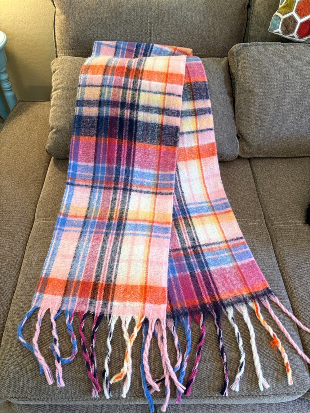 Super soft Old Navy Pink and Orange Fuzzy Knit (One Size)